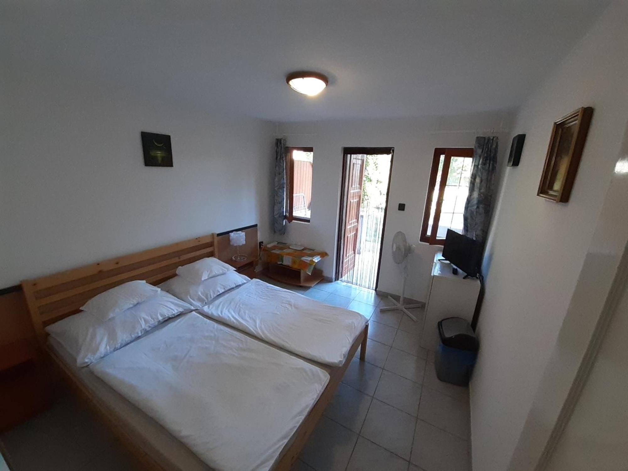 Villa Suzy Zamárdi Екстериор снимка