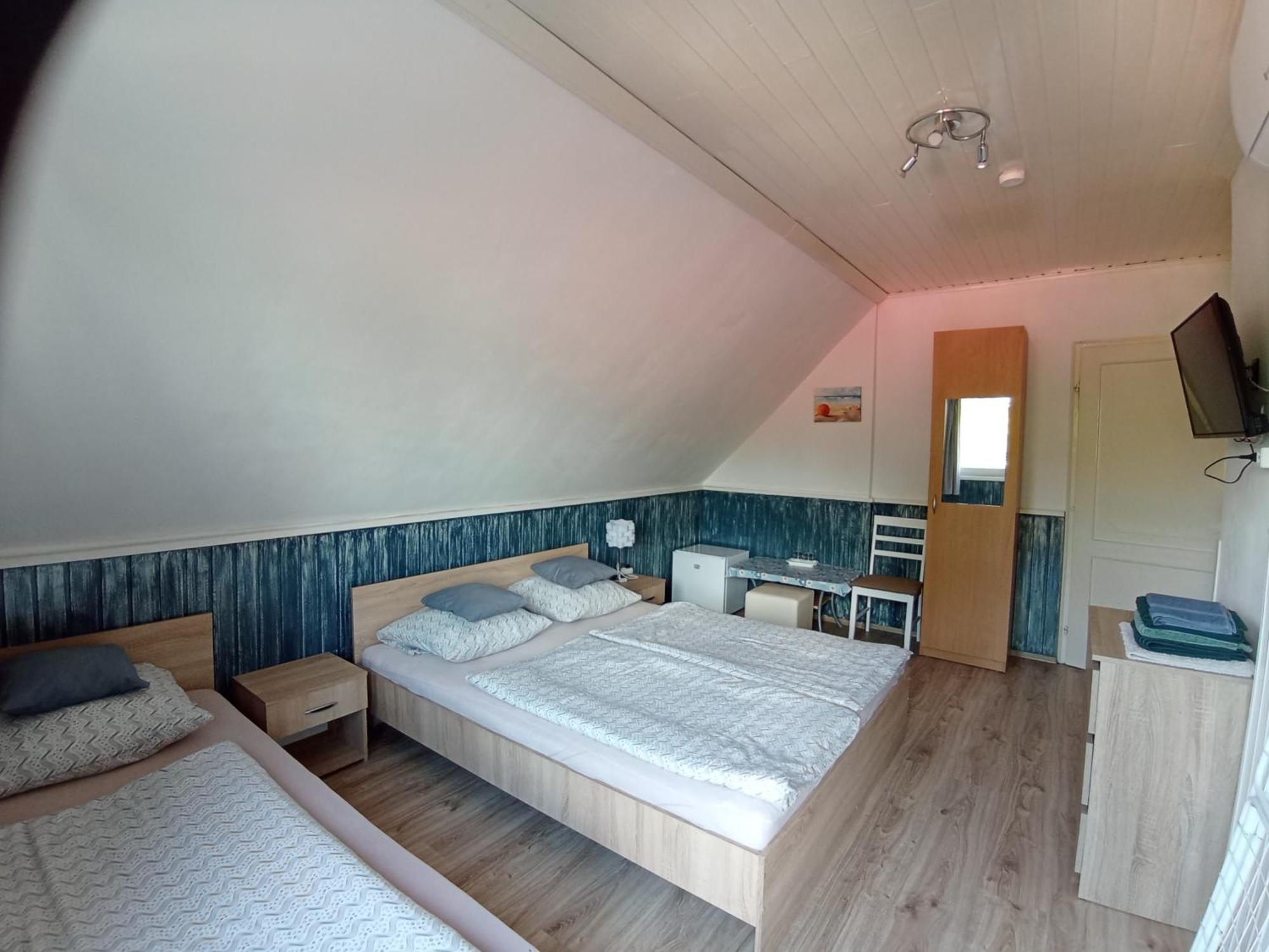 Villa Suzy Zamárdi Екстериор снимка